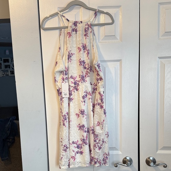 Candie's White and Purple Lace Dress Juniors - Picture 3 of 5